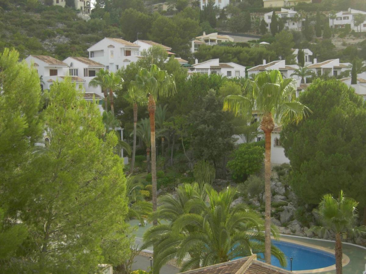 Buganvilla Pedreguer Bagian luar foto
