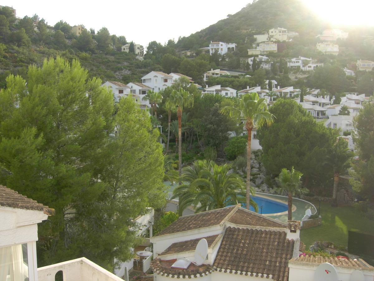 Buganvilla Pedreguer Bagian luar foto