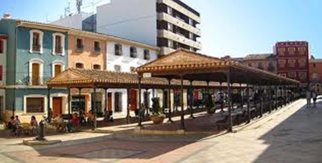 Buganvilla Pedreguer Bagian luar foto